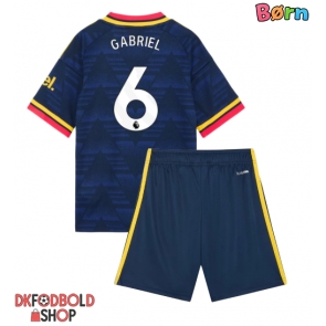 Arsenal Gabriel Magalhaes #6 Udebanesæt Børn 2026-27 Kort ærmer (+ korte bukser)
